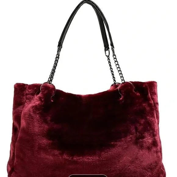 Stylish Faux Rabbit Feel Fur Purse (Back By Popular Demand) Bundle Free Gloves - Picture 5 of 10